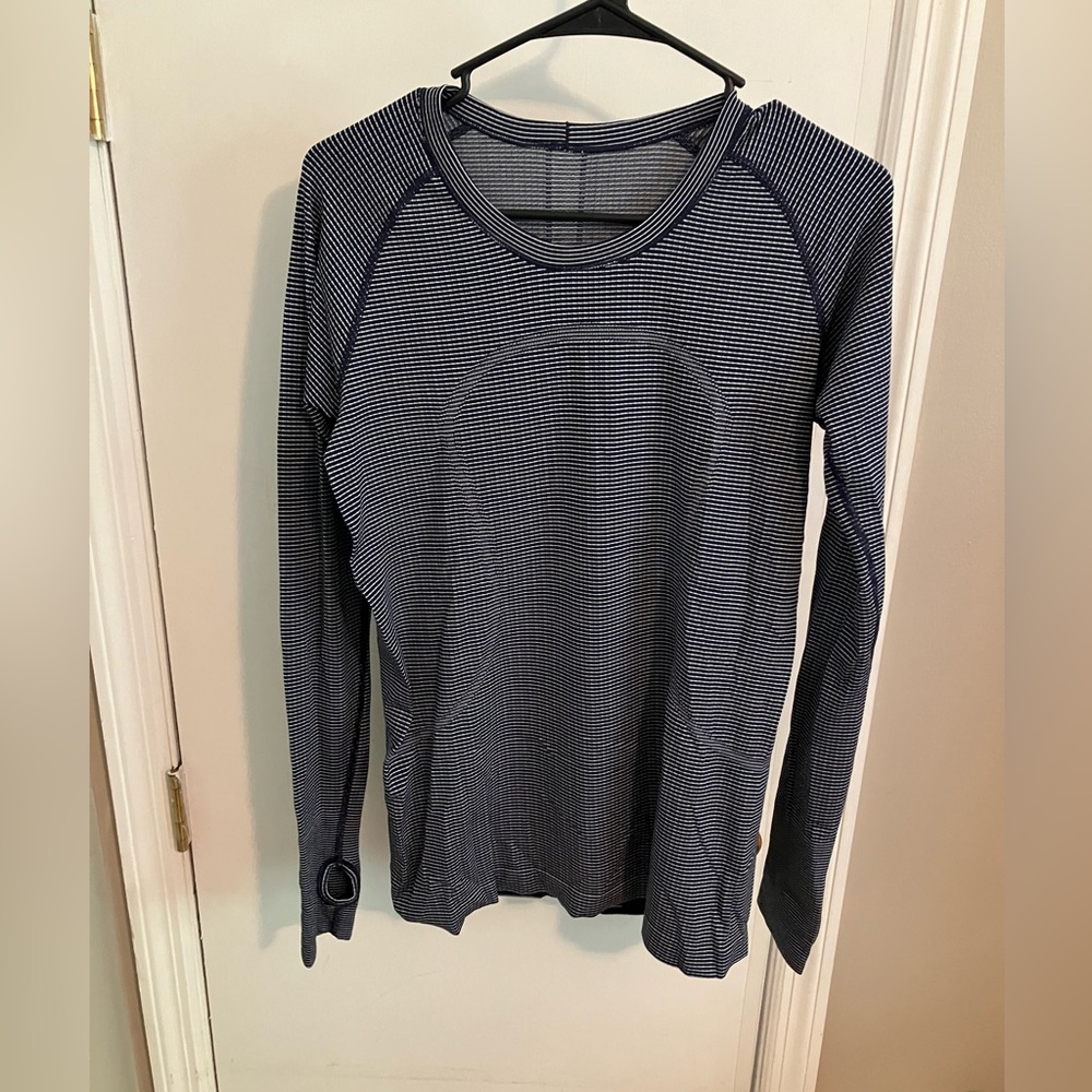 Lululemon Swiftly Tech Navy Long Sleeve Stripe